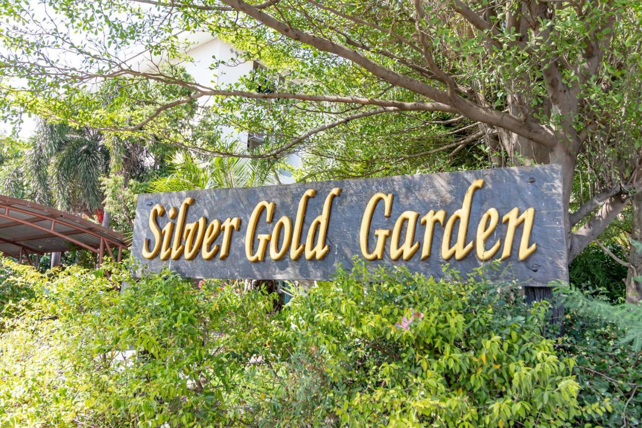 Silver Gold Garden, Suvarnabhumi Airport Bangkok Bagian luar foto